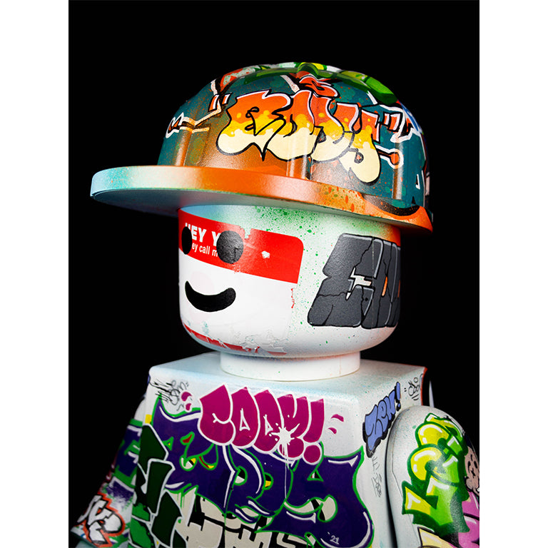 XXL Figure